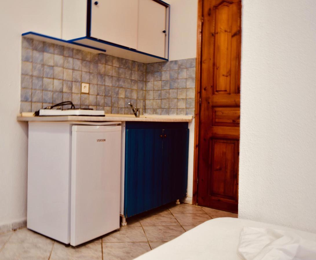Hotel Kari Ouranoupoli Buitenkant foto