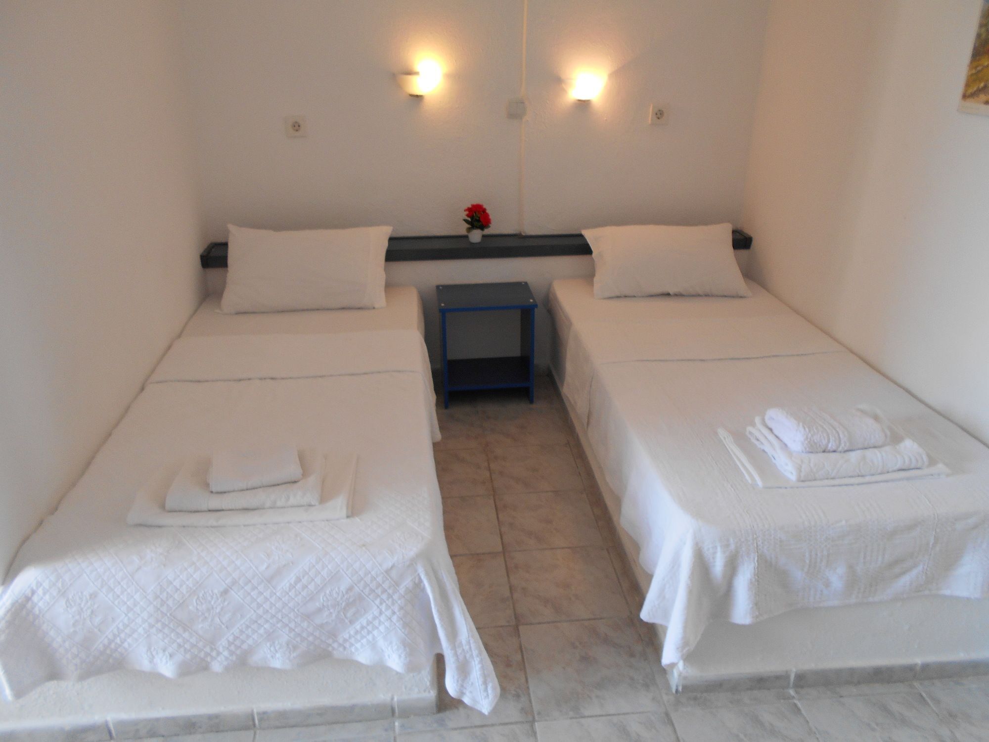 Hotel Kari Ouranoupoli Buitenkant foto